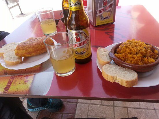 Cafetería Tapería Mama Levante