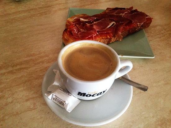 Pasteleria Cafeteria Gines