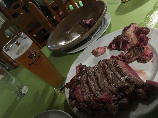 Dis Tinto Bar Restaurante