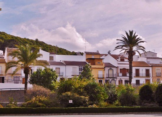 Calle Paseo del Fresno