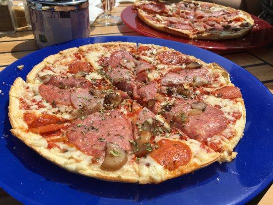 Tramps Beach Restaurant Puerto Benus