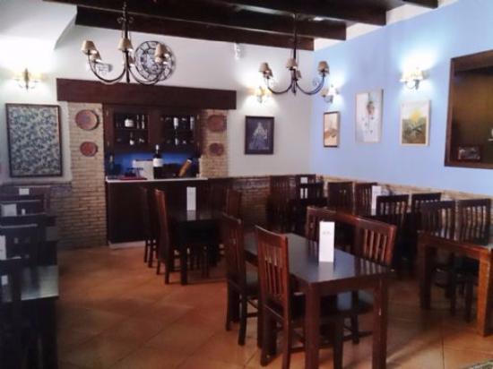 Manuel Castaño Bar y Tapas