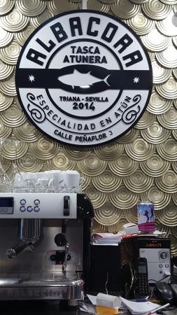 Tasca Atunera Albacora Triana