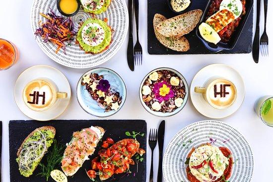 Hustle N' Flow Eatery