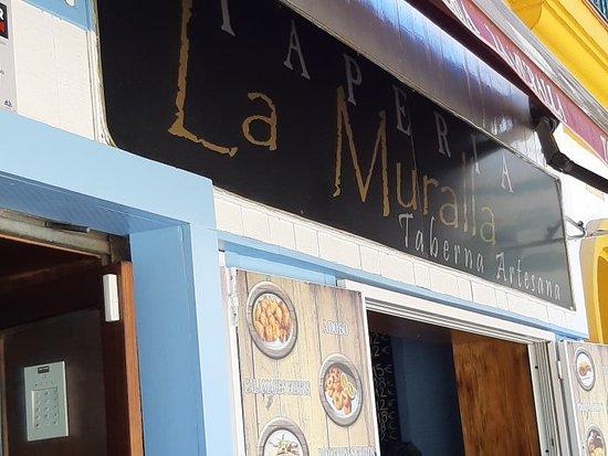 Taperia La Muralla