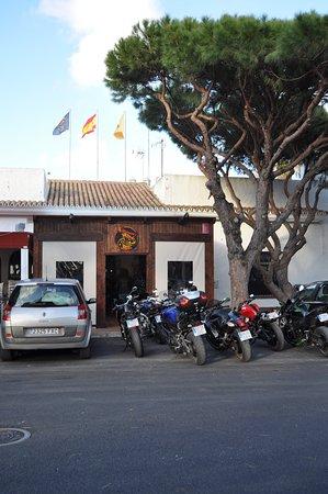 Malacopa's Bar & Motorcycle