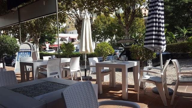 Cafeteria & Panaderia la Heredia