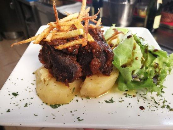 La Andaluza Cerveceria Bar De Tapas