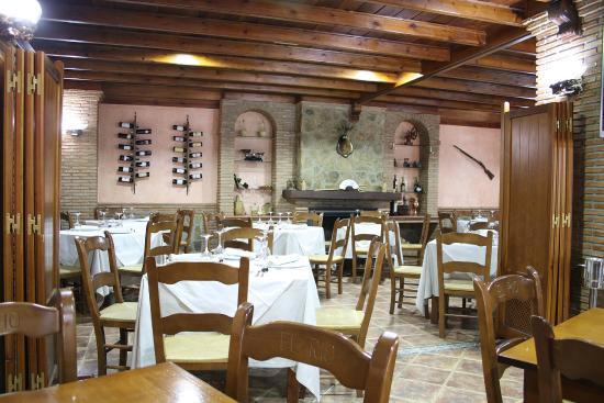 Restaurante Casa Rular Robert