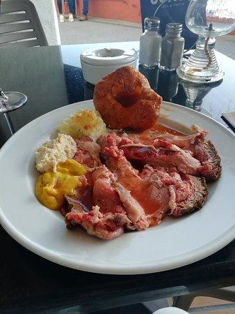 Coast To Coast Bar & Grill