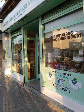 Pasteleria&Panaderia Meneses Gallardo