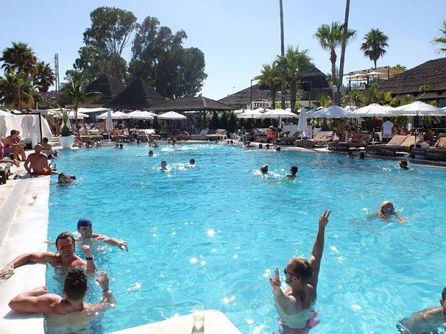 Centro comercial Laguna Village